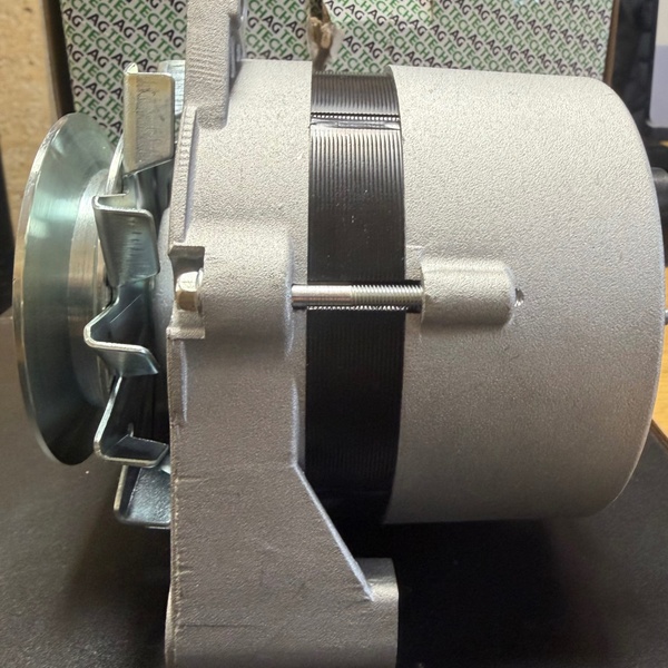 alternator ZETOR 59115740 – alternator 14V do ciągników Zetor (zdjęcie produktu)